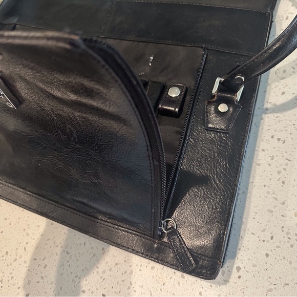 Wilson Black Leather Computer Briefcase - Picture 3 of 11